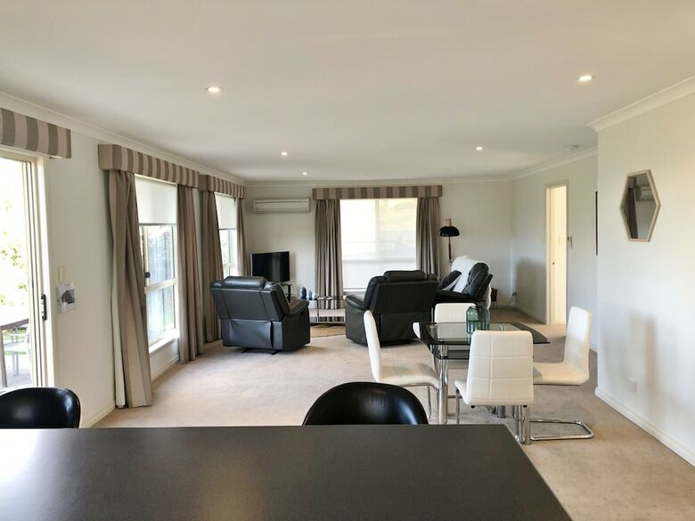 Hotel Eastcoast Central Watersedge Resort