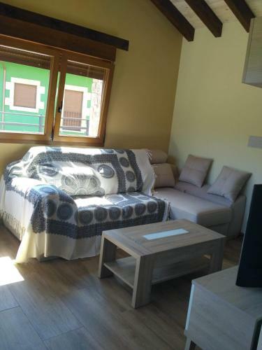 Apartamentos Camino Santo Toribio
