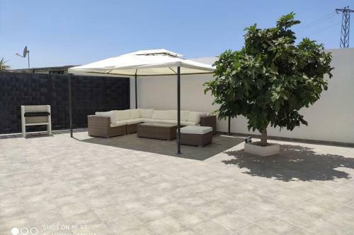 Apartamentos Nayda Gran Casa Con Piscina