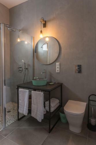 Tria Nomina Apartamentos Tur�sticos