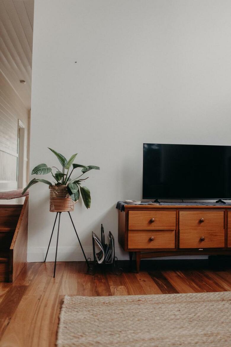 Lovingly Restored Home In Central Albany