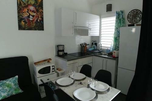 Apartamento Studio Meubl� Les Haut de L'anse 200m Plage Anse Mitan Trois Ilets