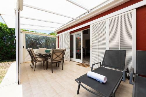 Apartamento Bungalow Con Terraza Y Jardin Privado En Maspalomas
