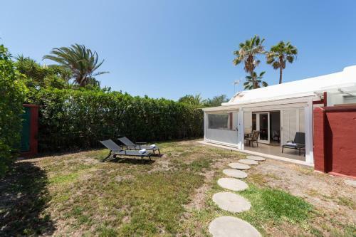 Apartamento Bungalow Con Terraza Y Jardin Privado En Maspalomas