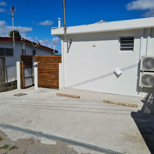 Joli F2 Avec Piscine