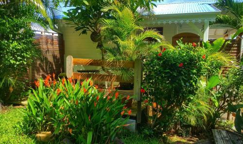 Apartamento Studio Frangipani Dans Villa Fleurs Des Iles