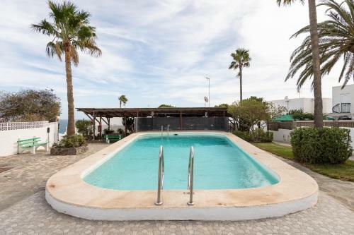 3br Bungalow - Private Solarium - Sea Views