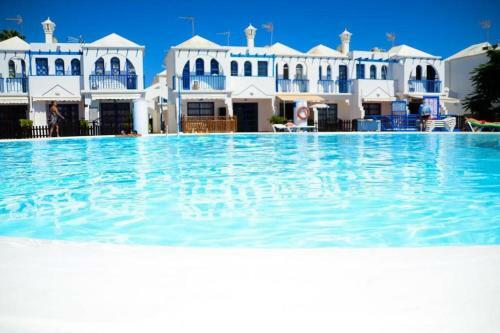 Apartamento Playmar M&m 2223