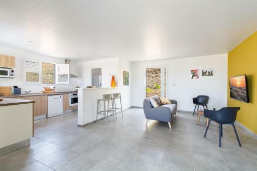 Sealake Villas