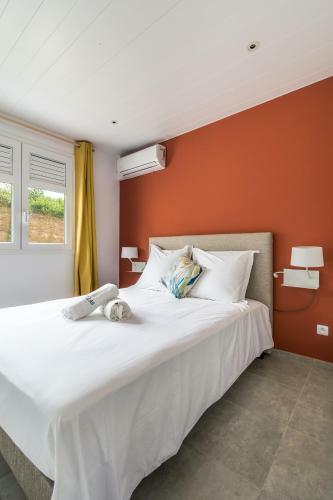 Sealake Villas