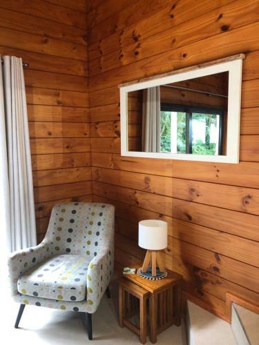 Pacific Views, Tranquil Location, Large Home, Navy House 2