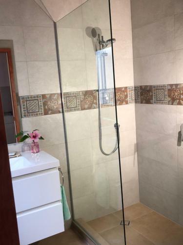 Pacific Views, Tranquil Location, Large Home, Navy House 2