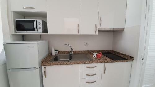 Marlenghi Apartments B 14