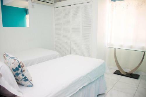 Two Bedroom Apartment @ New Kingston