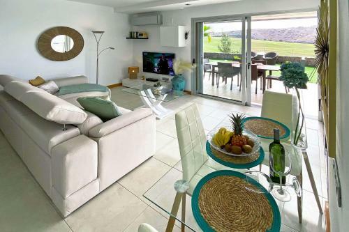 Villa Salobre Vista Golf 9