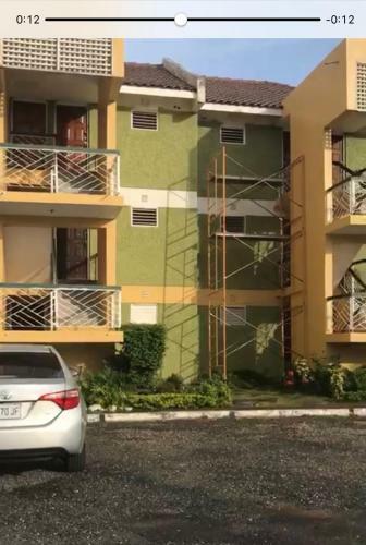 Apartamento Cityscape At Chelsea Manor / New Kingston Studio!