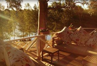 Hotel Lake House