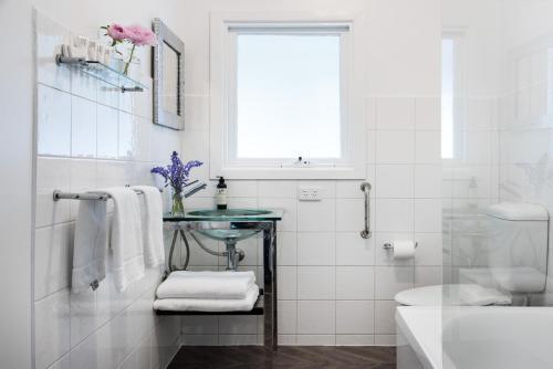 Lake Daylesford Apartment Penthouse