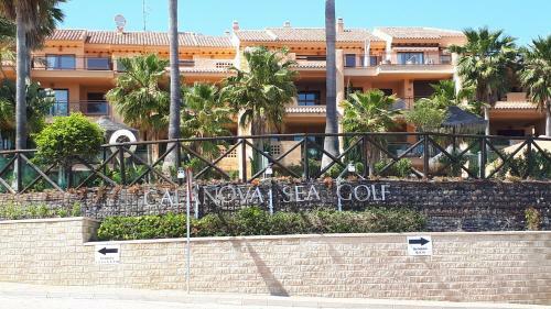 Apartment Mit Atemberaubenden Blick �ber La Cala Golf