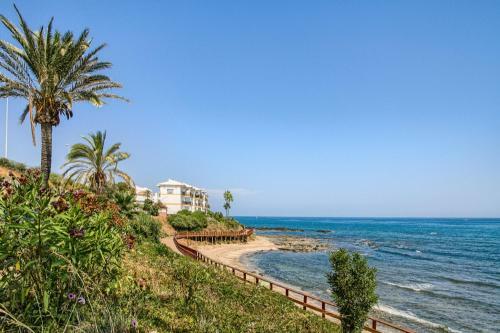 Apartamento Front Line Beach
