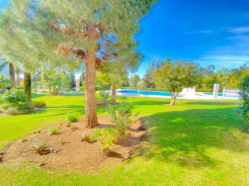 Cozy Apartment - Sea Views - Near To Beach