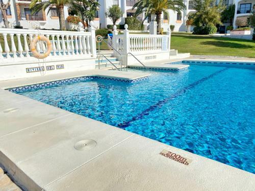 Cozy Apartment - Sea Views - Near To Beach