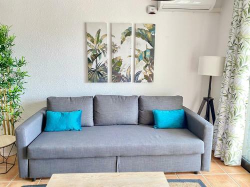 Cozy Apartment - Sea Views - Near To Beach