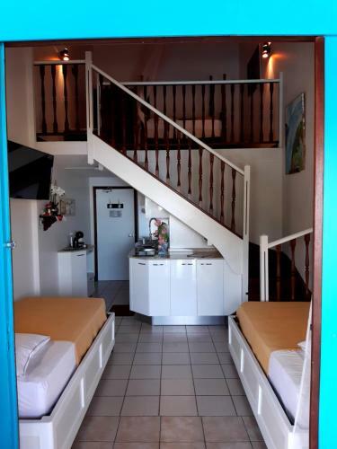 Apartamento Duplex Climatis� - Piscine-plage - 1 � 4 Personnes