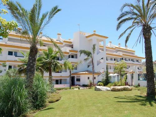 Bluebay Apartment - Ct 108