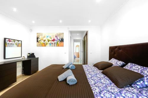 Nice 3 Bedroom Apartment In La Siesta Golf Calahonda