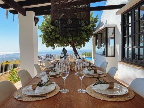 Villa Las Monjas - Astonishing Panoramic Sea View