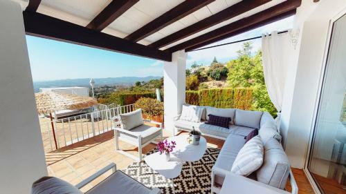 Villa Las Monjas - Astonishing Panoramic Sea View