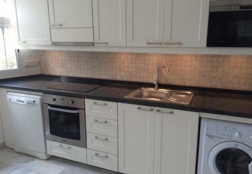 Lovely Apartment In Peaceful Area