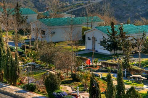 Raghdan Village