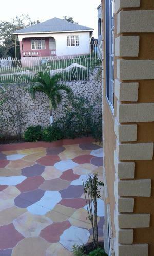 Mandeville Cheerful And Luxury Home