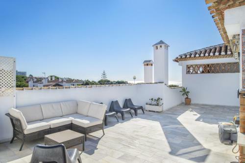 Penthouse In Calahonda Park