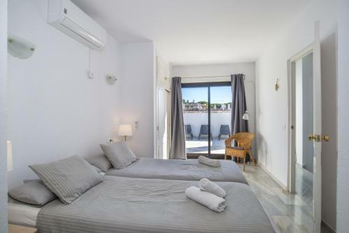 Penthouse In Calahonda Park