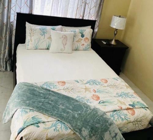 Hostal S & M Retreats