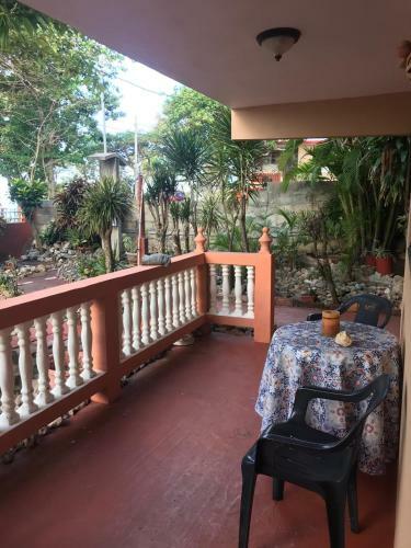 Brisas Del Mar 1/1 Front Beach Apartment
