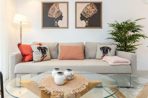 Club Delta Apartments By Ghr Rentals
