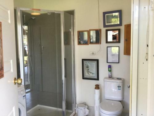 Hostal Character 1940s Property