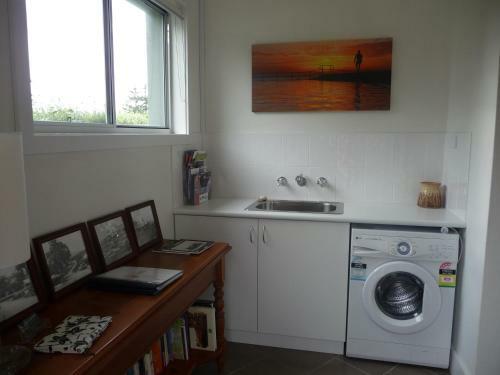 2 Austinmer Apartment