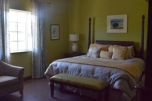 Mobay Vacation Village
