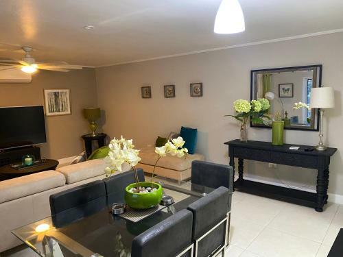 Apartamento Blue Palms Condo
