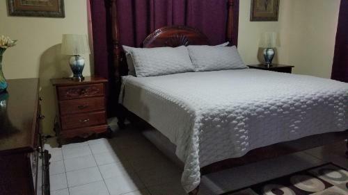 Ava's Getaway, 3bed, Ac, Wifi