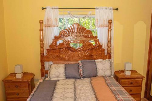 Hostal Bev's Rosevilla