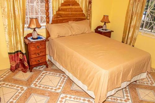 Hostal Bev's Rosevilla