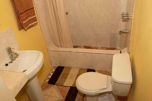 Hostal Bev's Rosevilla