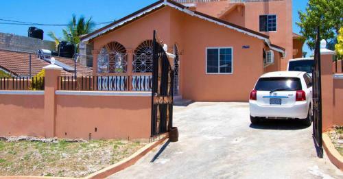 Hostal Bev's Rosevilla