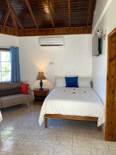 Hotel Blue Skies Beach Resort